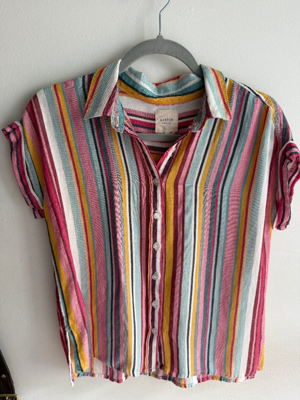 ˙Harper Heritage Button Down Tee Shirt
